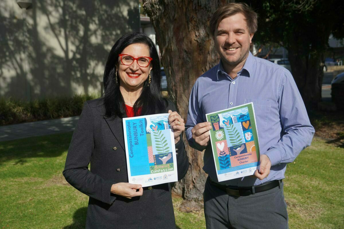 Samar Aoun and Mayor of Bunbury Jaysen de San Miguel